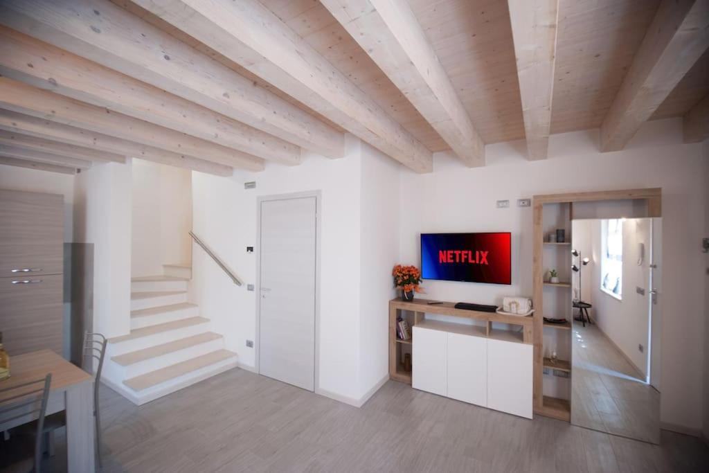 Casa Gemma - Big Family House With Free Parking Apartman San Giovanni Lupatoto Kültér fotó